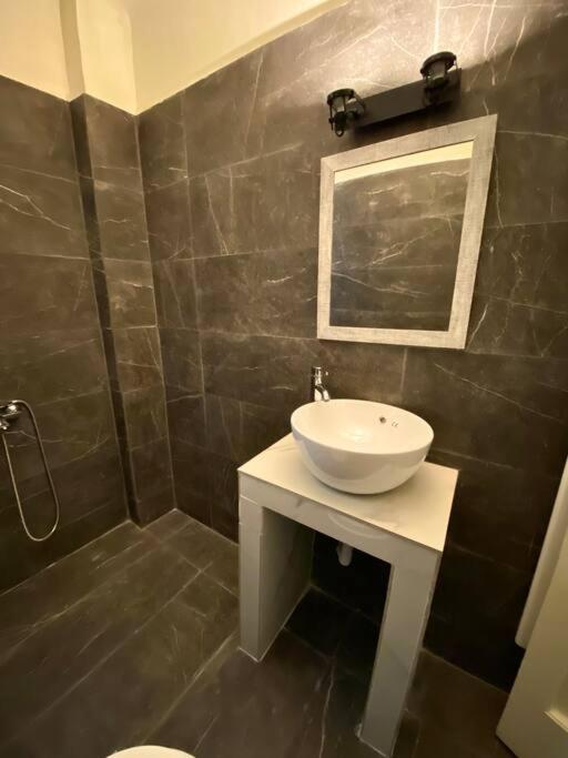 Amazon Spacious 3Bedroom Premium Neighbourhood Athén Kültér fotó